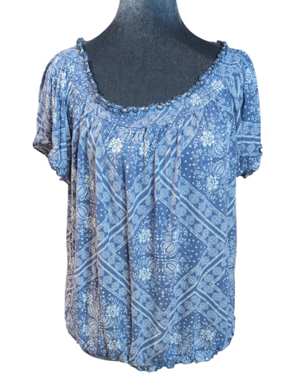 American Rag Blue & White Paisley Print Smocked Blouse Size 1X